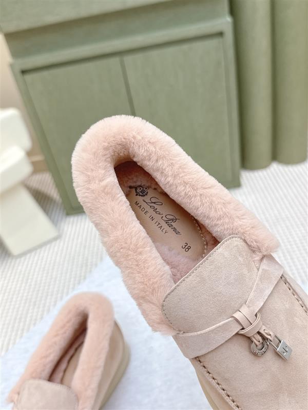 2025126104251898 440